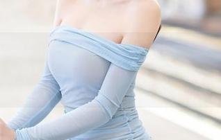 语画界 - 呦吼！林乐一的美脚原图，我应该怎么把它当壁纸好呢？
