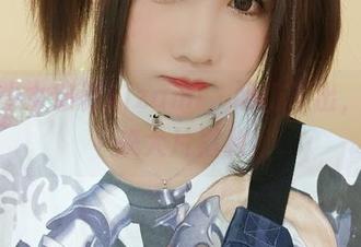 机车少女铭铭kizami，闭门不出，却送来大片福利