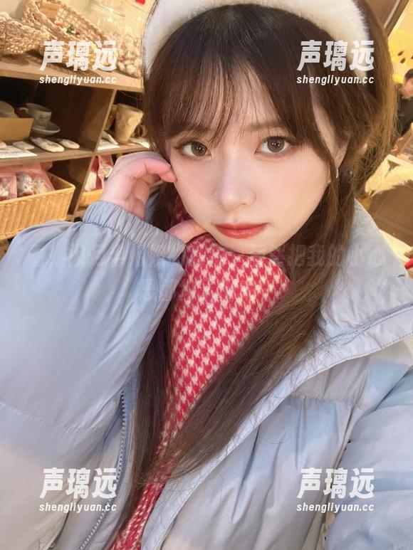 看！闪月半姐姐的私拍，居然把我的小心思都勾了出来～
