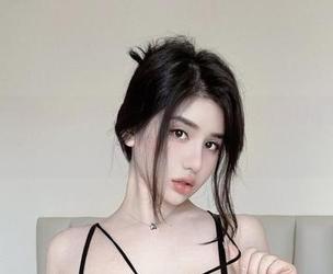 微密圈 - 下载阿色的双马尾写真集，不仅给你的相册添加亮点，还能给你带来欢乐！