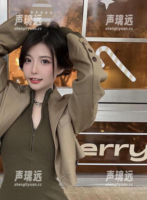 微密圈 - 陈妮妮UNI黑丝yyds全集，意外发现很多时候黑丝和自信伤害了我的审美极限？