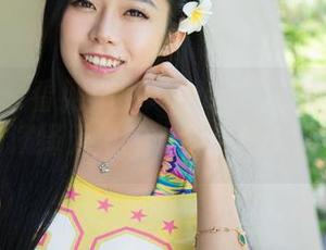 青豆客 - 看见梦娜Vanessa的甜心写真，原图演绎无声的“我也是大甜妞”！